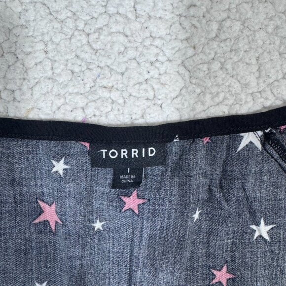 Torrid Black Star Print Tank Top Womens sz 1X Sleeveless Blouse Celestial - Picture 5 of 6